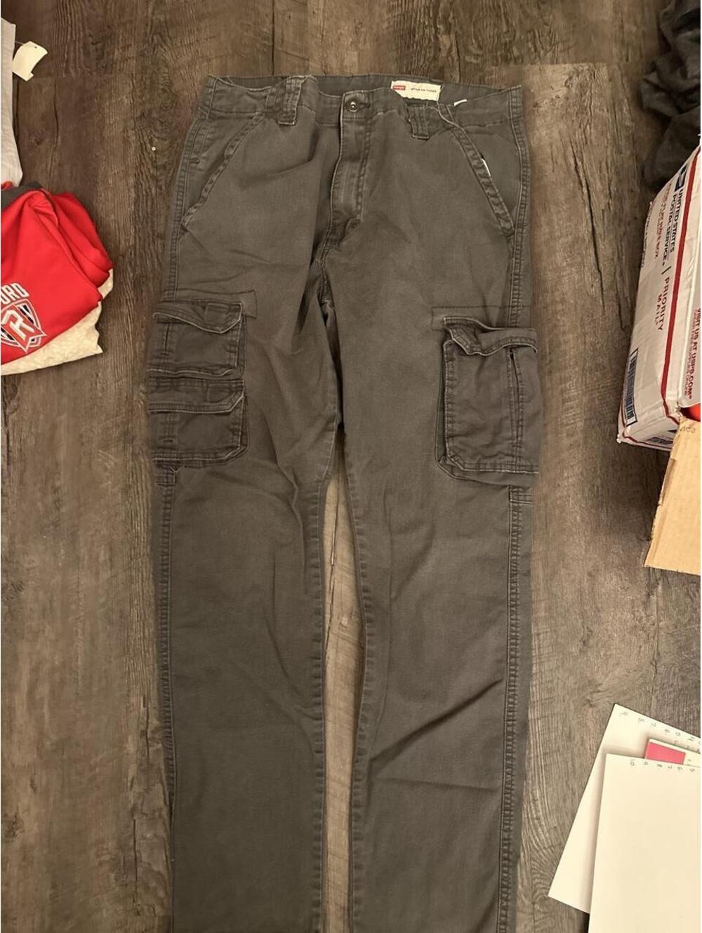 Wrangler Men's Grey and Brown Jeans